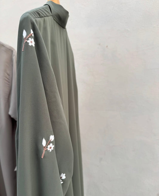 Zumar Abaya