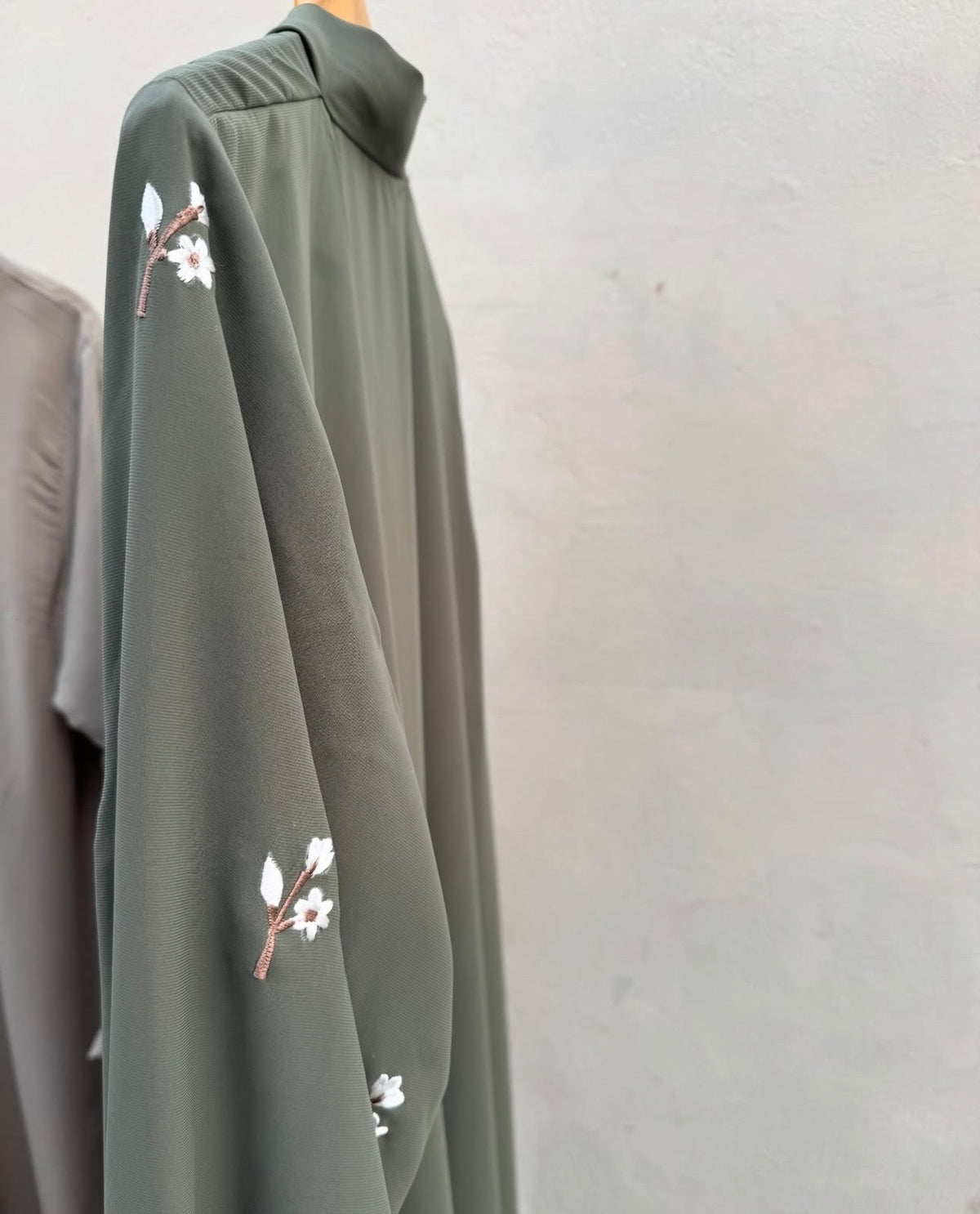 Zumar Abaya